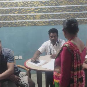 कानेपोखरीमा डा.सुनिल शर्माको निशुल्क स्वास्थ्य शिविर, सात सयले पाए निःशुल्क उपचार
